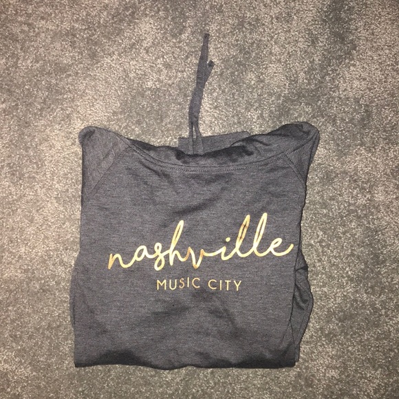 NASHVILLE TOP - Picture 2 of 2